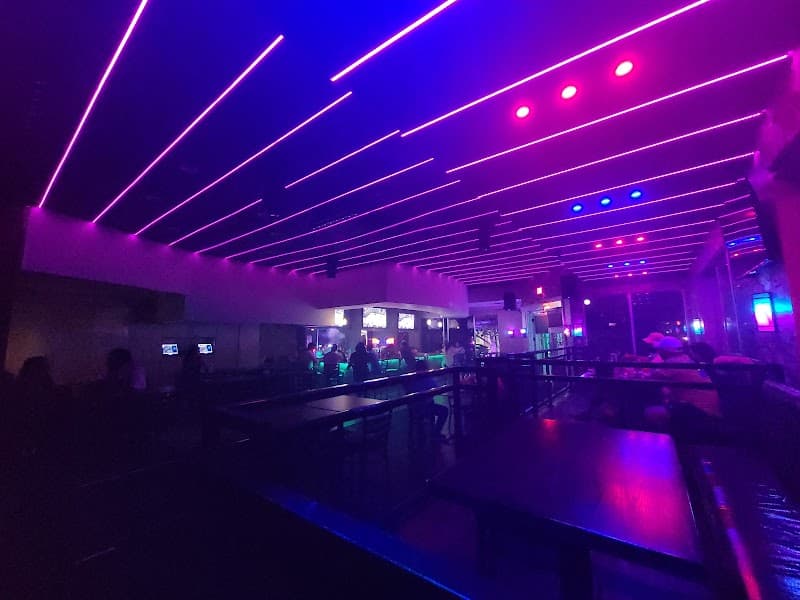 C Xclusive Restaurant And Lounge photo 3