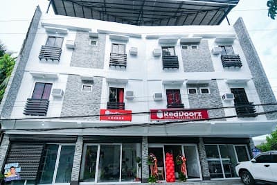 RedDoorz @ Socor Pension House Iligan City photo 3