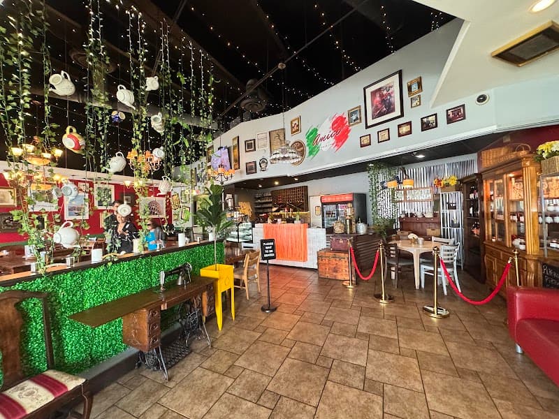 Amici Trattoria Italian photo 3