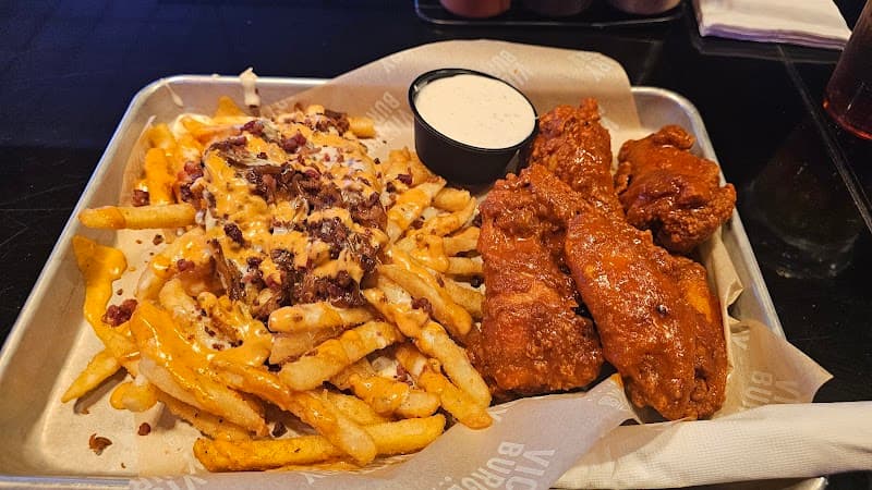 Victory Burger & Wings Co. photo 4