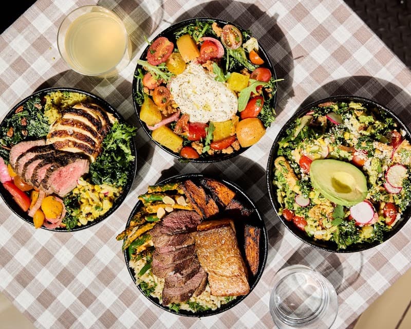 Naked Farmer photo 3