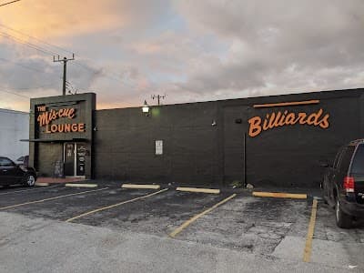 Mis-Cue Lounge photo 2