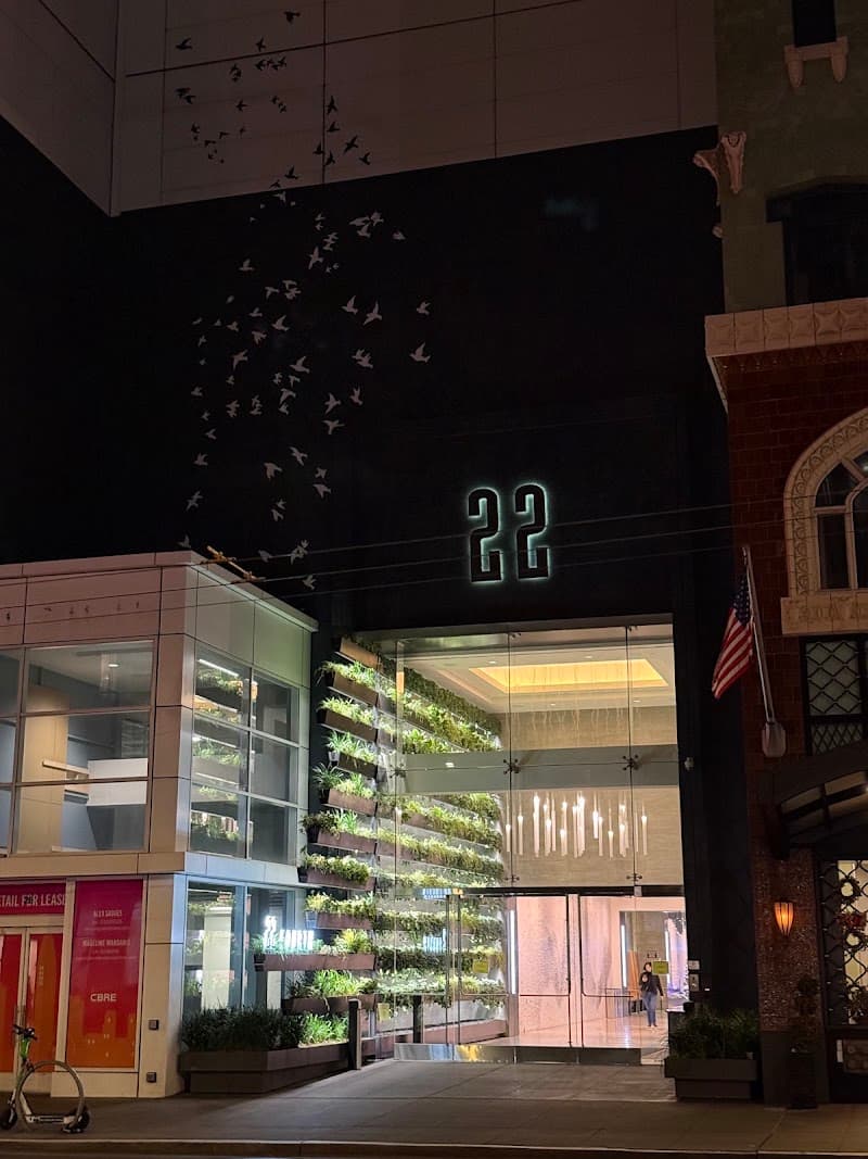 Pacific Place photo 5