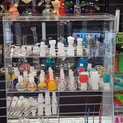 #1Smoke Shop Vapor Shop Hookah Shop Cigar & Glass vape Raz black bar gbar photo 2