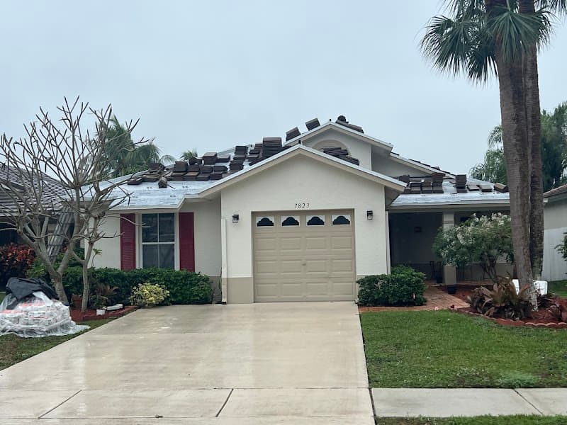 Aastro Roofing Company photo 3