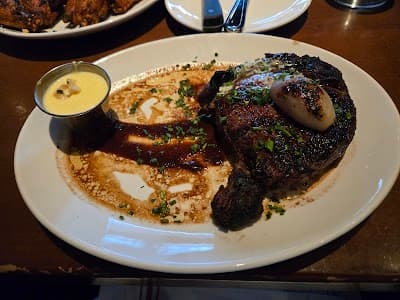 Lincoln Tavern & Restaurant photo 3