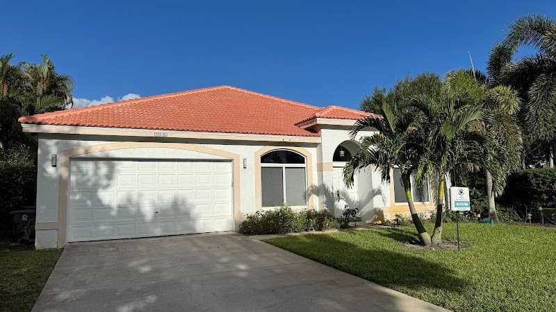 Whale Roofing & Construction photo 4