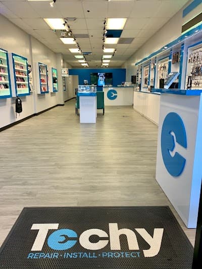 TECHY Deerfield Beach photo 3