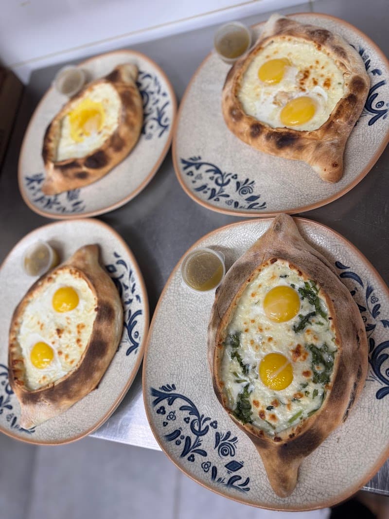 לה ניניו (La Ninio) Georgian street food & more photo 5