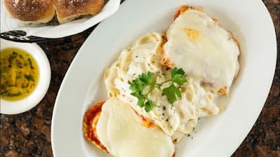 Fratellis Pizza Pasta & Vino photo 2