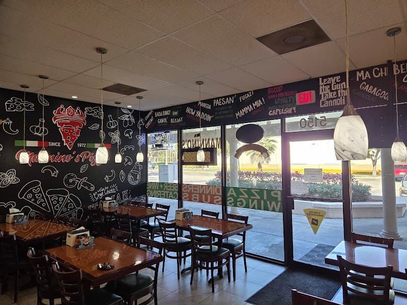 Mannino's Pizzeria Restaurant photo 4