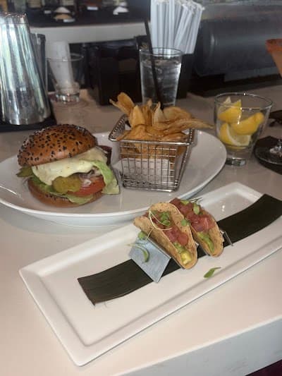 STK Aventura photo 3