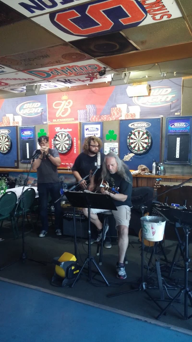 Jerzy's Sports Pub photo 5