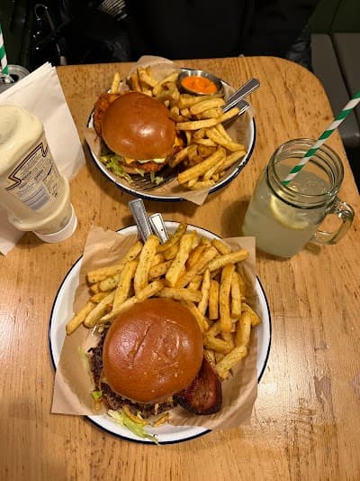 Honest Burgers Meard Street - Soho photo 3