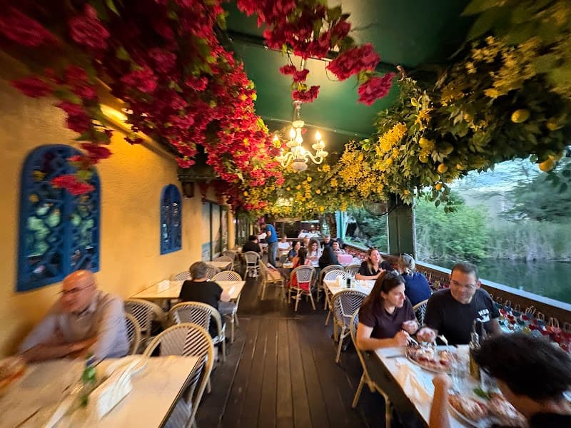 IL Lago Trattoria photo 4