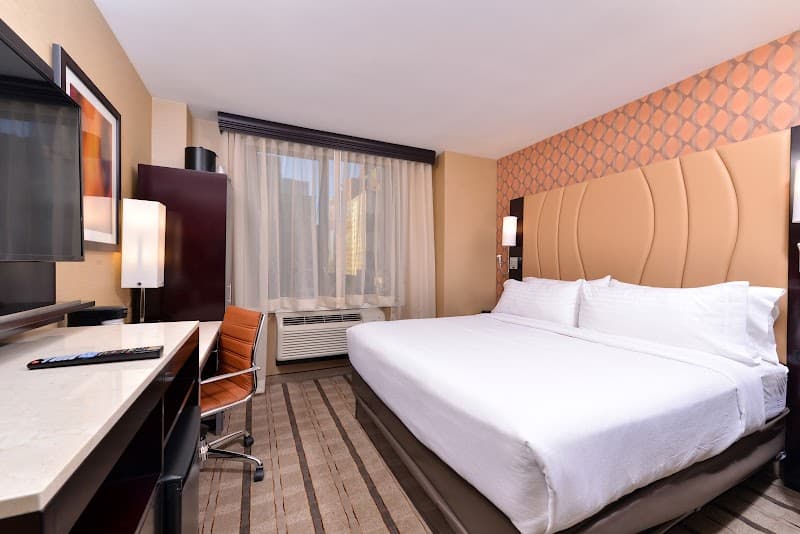Holiday Inn New York City - Times Square by IHG photo 3