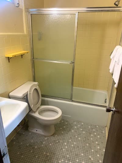 Sunshine Inn motel photo 3