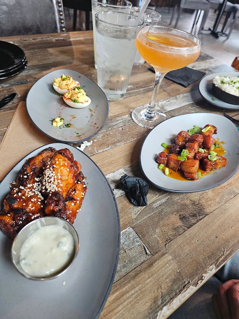 The Vault Bar & Restaurant photo 3