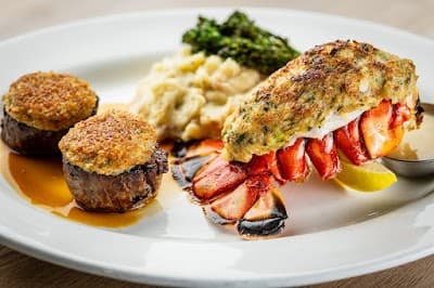 Cooper’s Hawk Winery & Restaurant photo 2