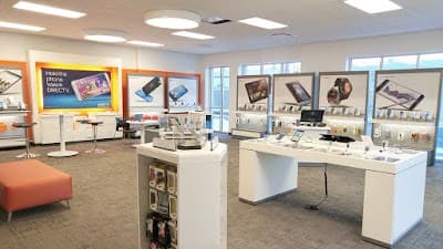 AT&T Store photo 3