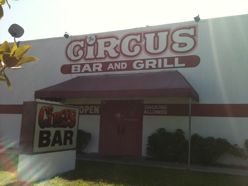 Circus Bar