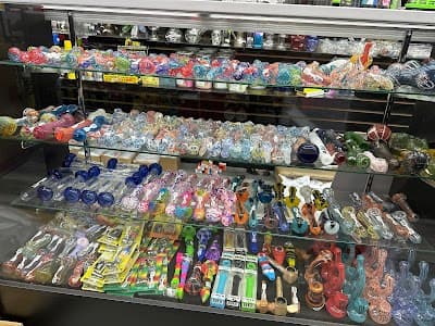 Mr Smoke shop FORT LAUDERDALE photo 3