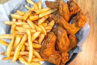 Hook's Catch Seafood and Wings - Coconut Creek photo 3