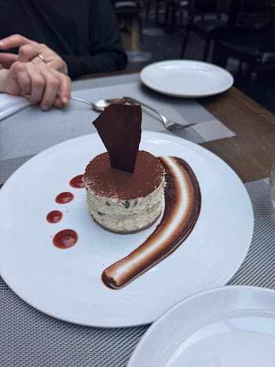 Wall Street Grill photo 3