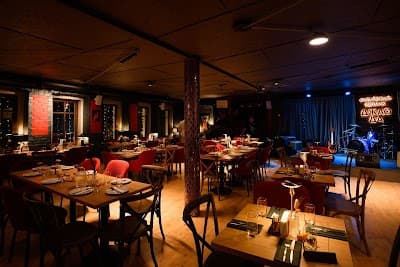 Chinese pilot Dzhao Da Club photo 2