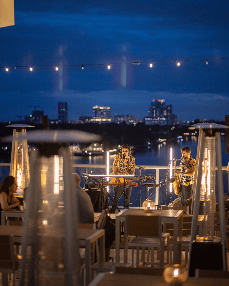 Sunset Club | Rooftop Restaurant & Lounge