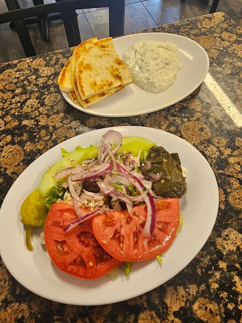 Chris' Taverna photo 4