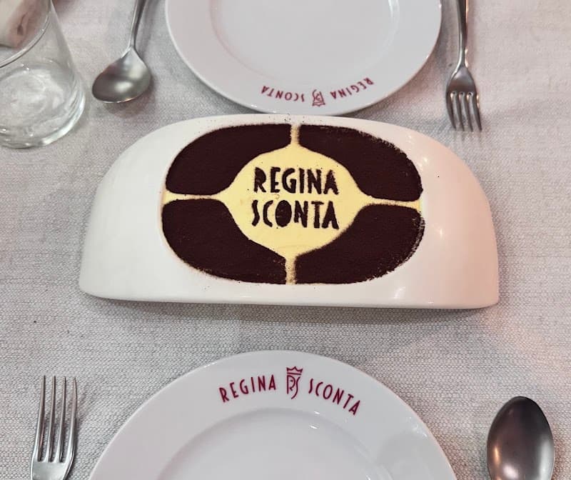 Regina Sconta photo 4