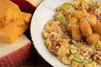 Macs & Stacks @ Bar Louie - Coconut Creek photo 3