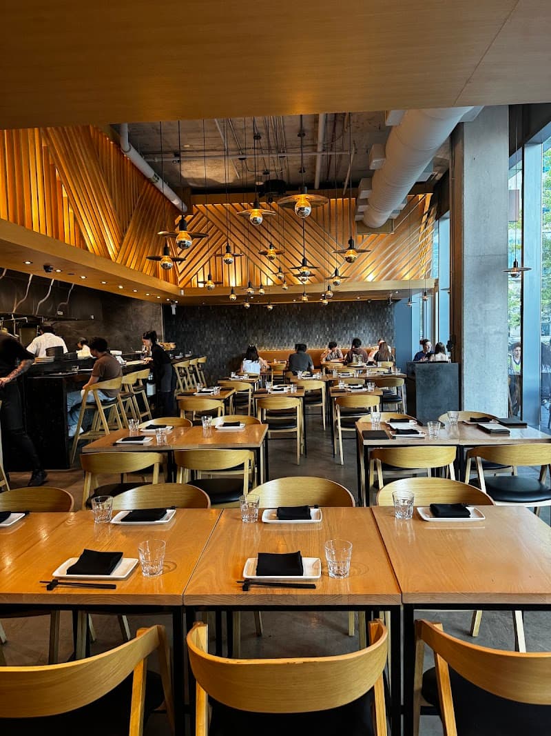 KINKA SUSHI BAR IZAKAYA HARBOURFRONT photo 5