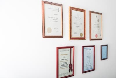 עורך דין נוטריון דמיטרי ורניצקי - עו"ד תעבורה, פלילי במודיעין photo 3