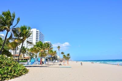 Sebastian Street Beach photo 2