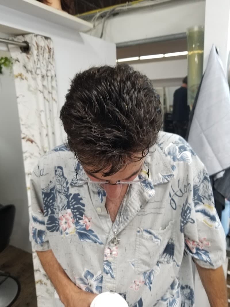 JMC HAIR RESTORATION CENTER photo 3