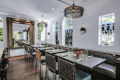 El Patio Restaurant – Bar Habana – La Terraza Rooftop