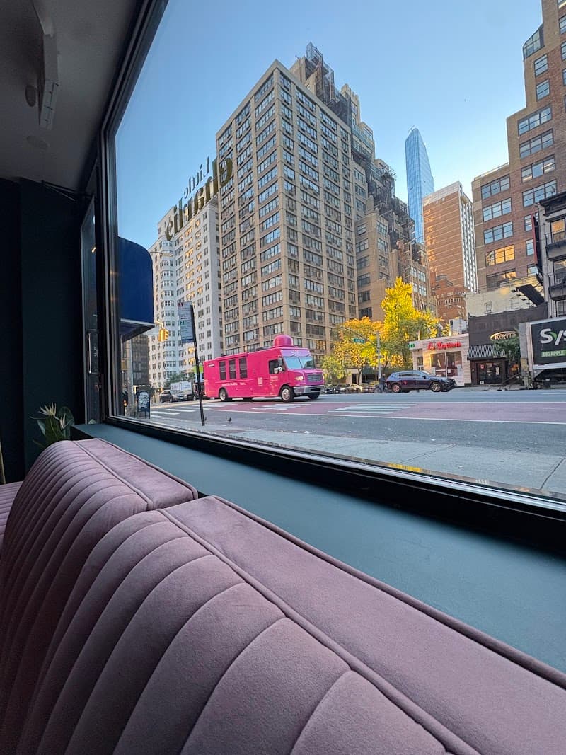 Little Charlie Hotel