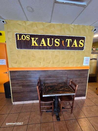 Los Kausitas Peruvian Restaurant photo 2