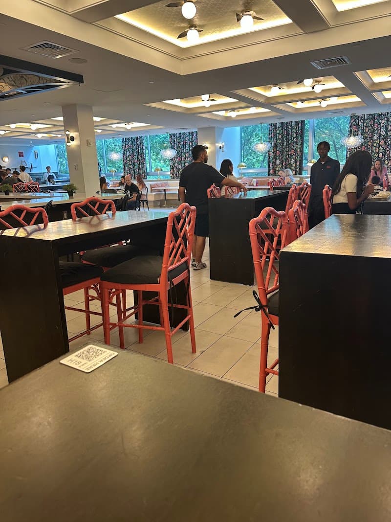 Mia Market Food Hall photo 5