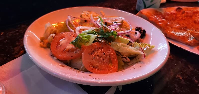 Annie's Pizza Subs & Wings photo 3