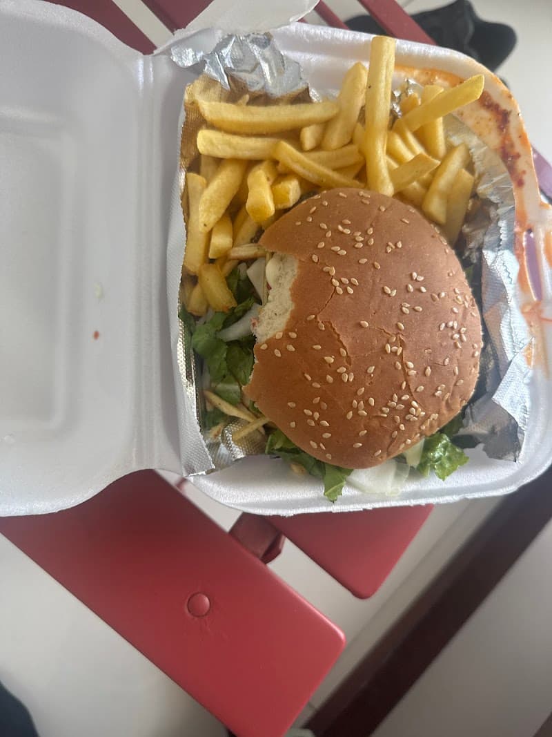 Empire Pizzas & Wings photo 4