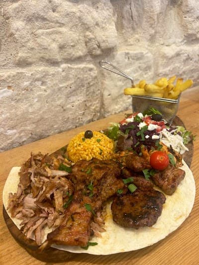 Los Brothers photo 2