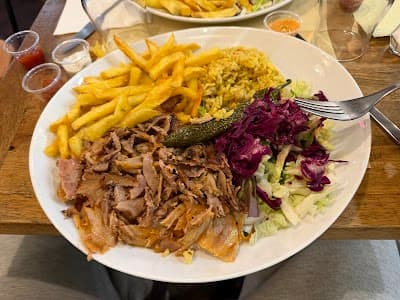 Los Brothers photo 3