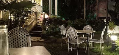 Huckleberry Southern Kitchen & Bar