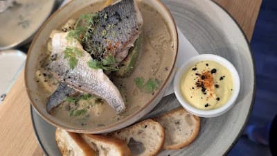 le petit bar photo 2