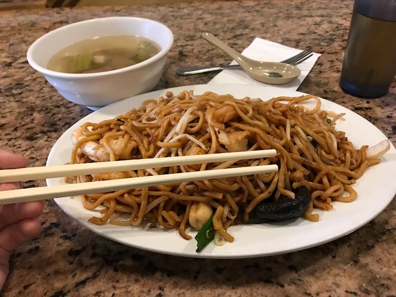 New Woey Loy Goey Restaurant photo 3