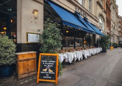 Faros Oxford Circus 🇮🇹