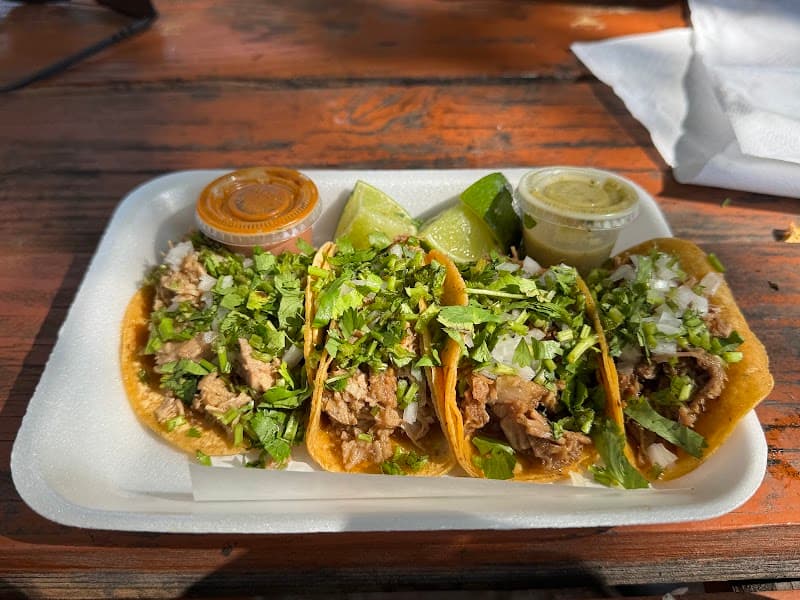 Cuantos Tacos photo 4